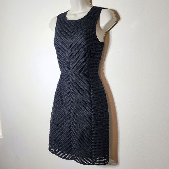 H&M Textured Stripe Sleeveless Black Fit & Flare Mini Dress - Picture 2 of 9